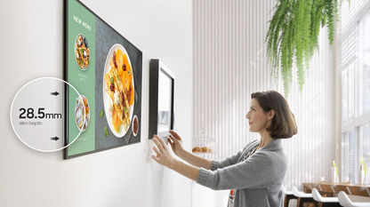 Samsung QM43C 43-Inch Crystal UHD Digital Signage Display (LH43QMCEBGCLXL) – 4K UHD, 500 Nits, 24/7 Commercial Operation, 3 Year On-Site Warranty - Wall mount
